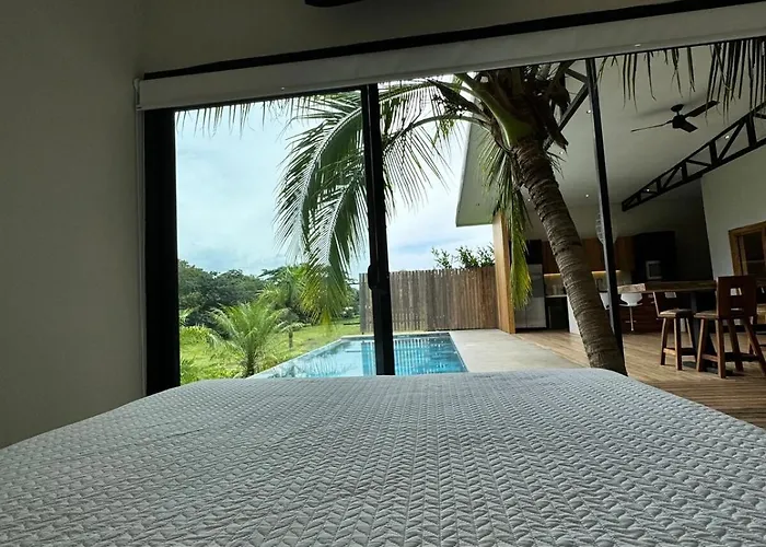 Tropical House Relaxation With Private Pool Hébergement de vacances *