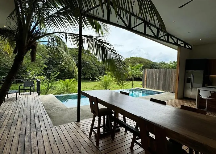Tropical House Relaxation With Private Pool *