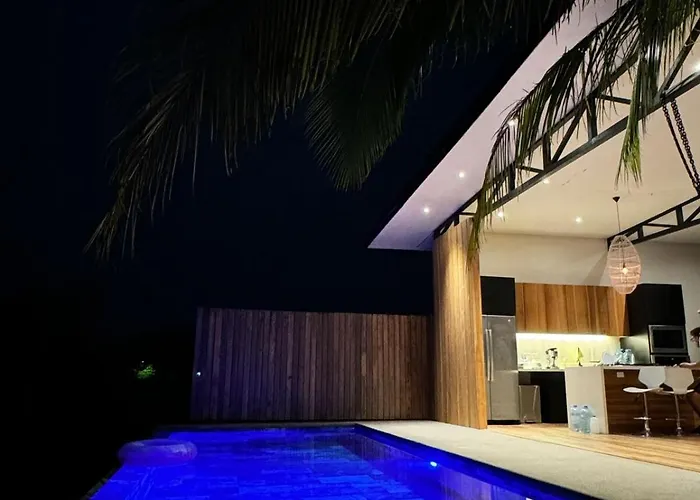 Hébergement de vacances Tropical House Relaxation With Private Pool *