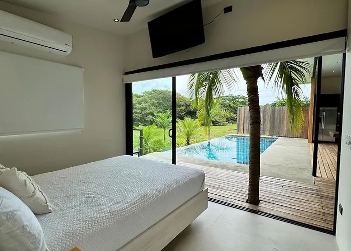 Tropical House Relaxation With Private Pool